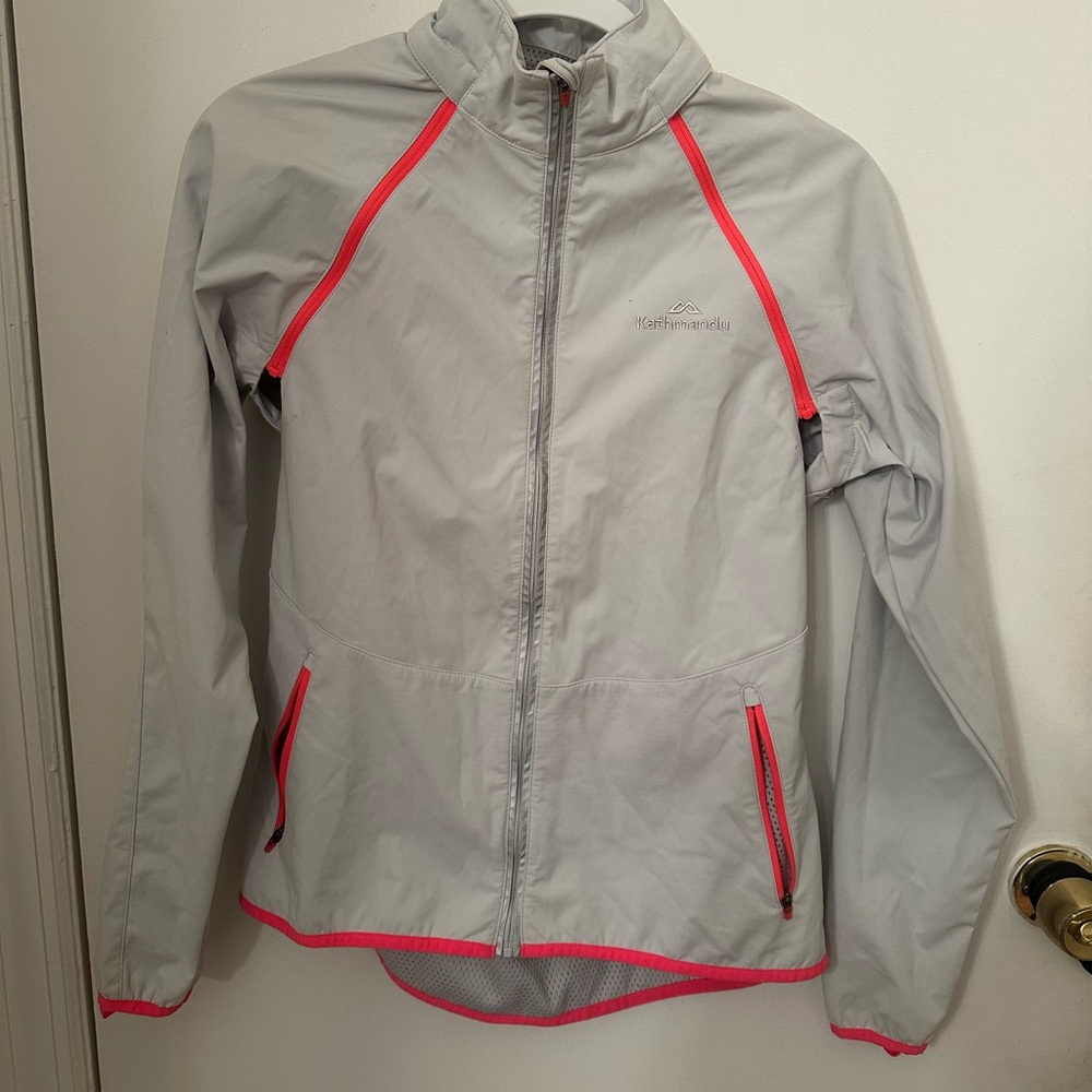 Kathmandu Light Gray/Pink Hiking/Running Insulated Rain Jacket